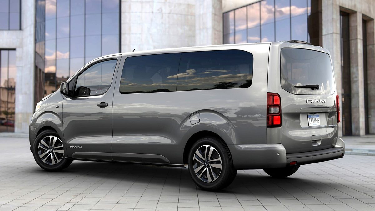 Ram ProMaster City - photo 11