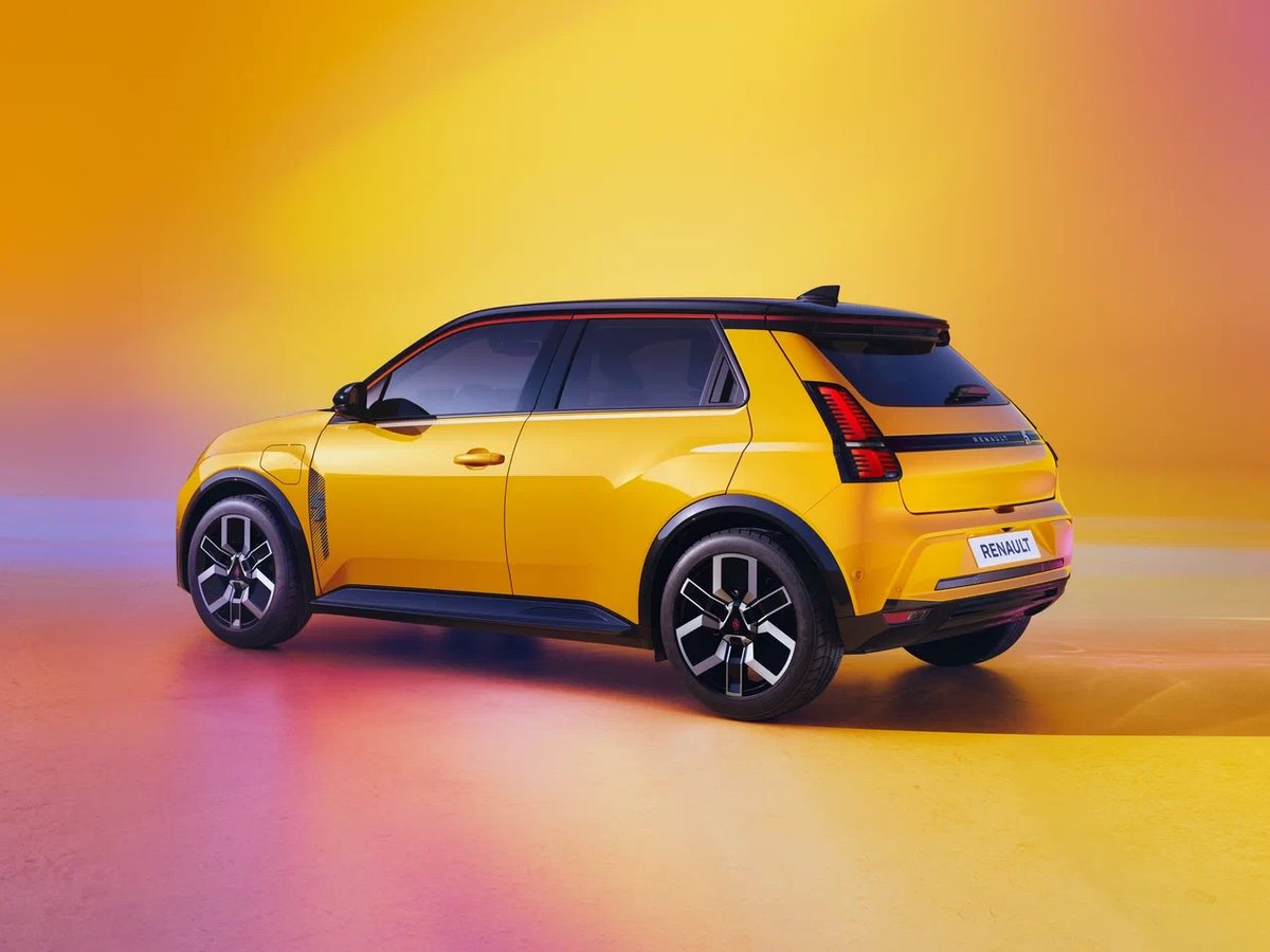 Renault 5 - photo 4