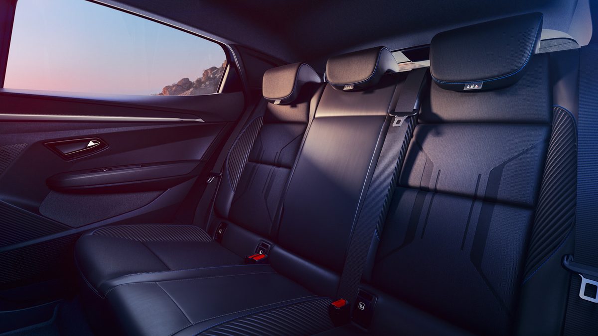 Renault Megane E-Tech Electric - photo 15