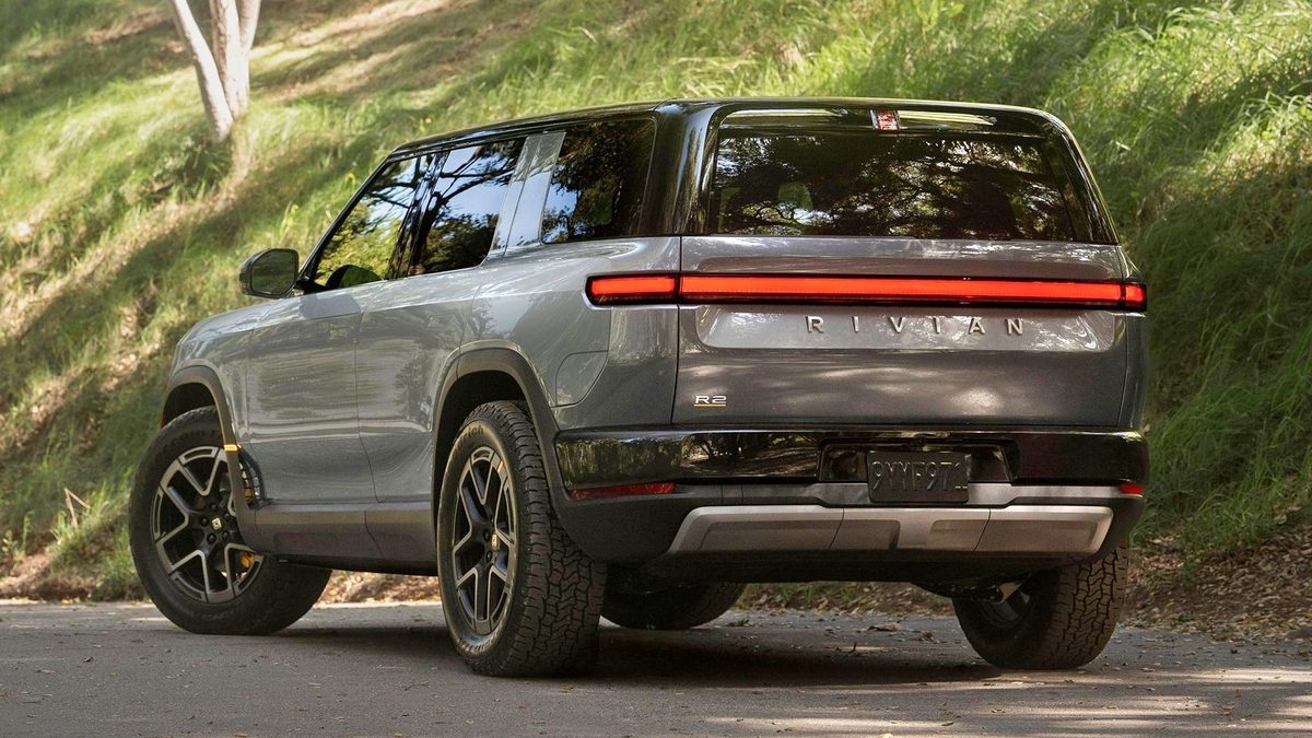 Rivian R2 - photo 15