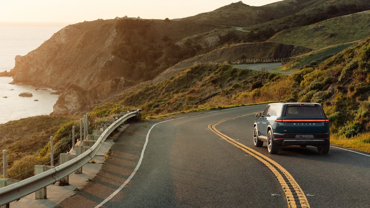 Rivian R2 - photo 20