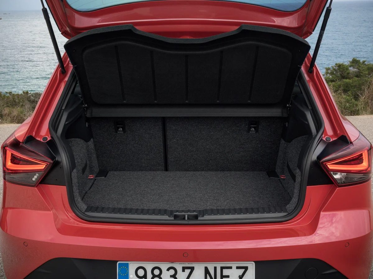 SEAT Ibiza - photo 3