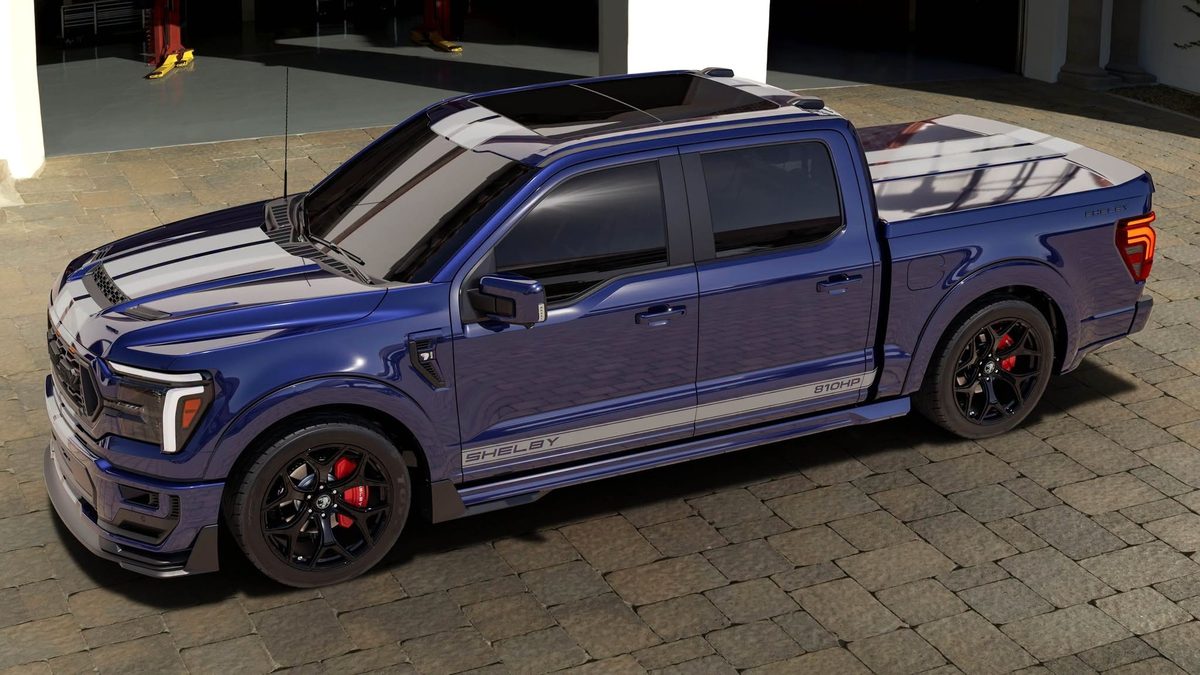 Shelby's New F-150 Super Snake Makes 830 HP, Targets the Ram Rumble Bee - photo 3