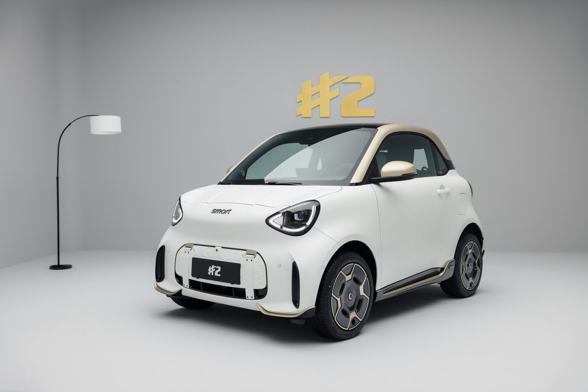 smart #2 Couture Edition in Atelier White Matte
