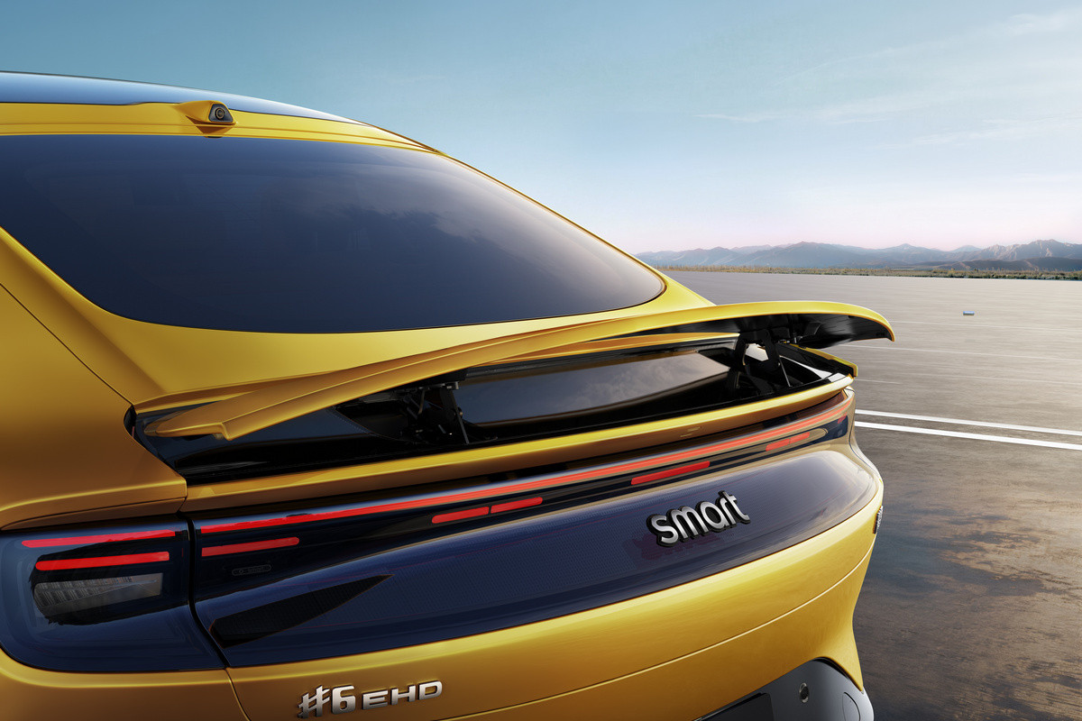 smart #6 goes on sale in China: a 435 hp PHEV fastback from 179,900 yuan ($25,100) - photo 7