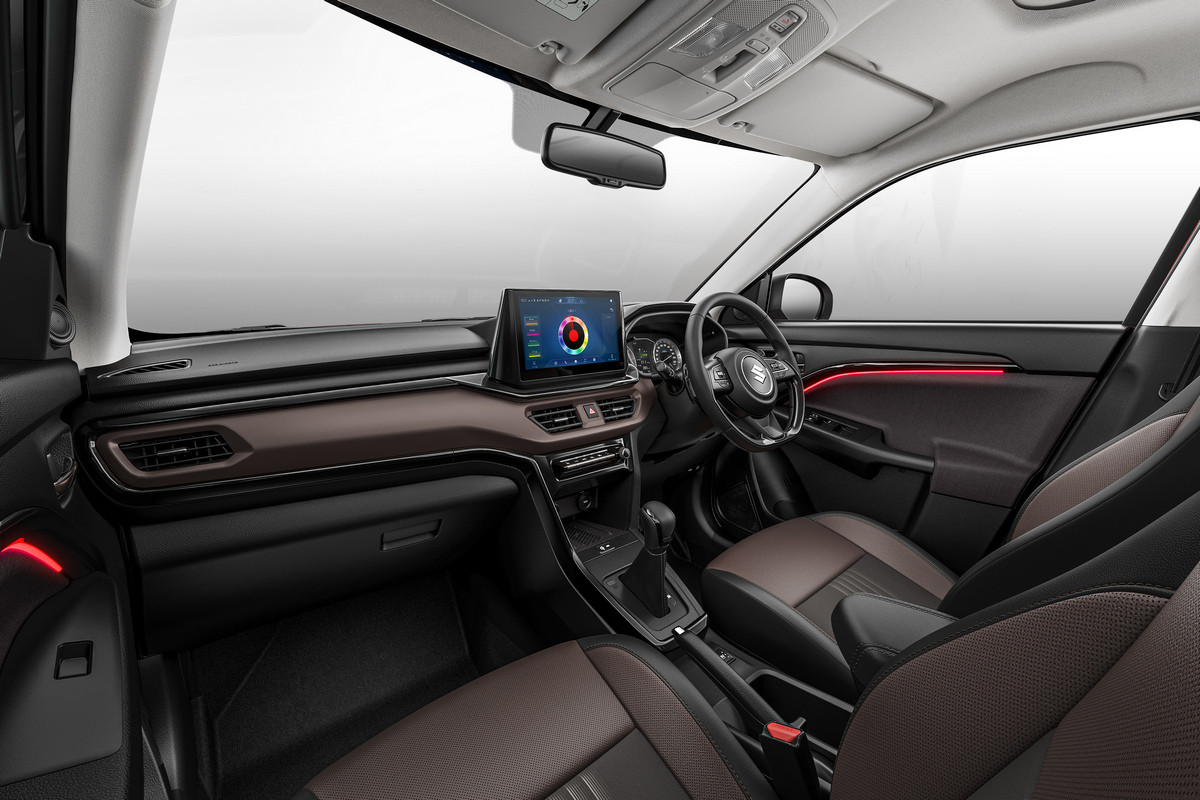 Suzuki Brezza - photo 7