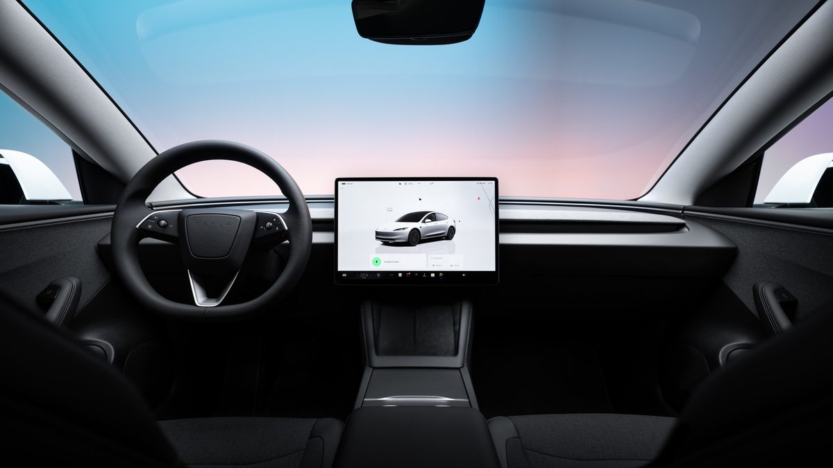 Tesla Model 3 - photo 5