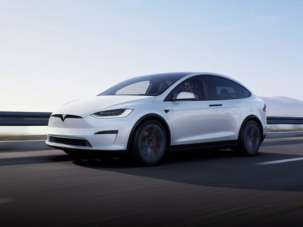 Tesla Model X - photo 3
