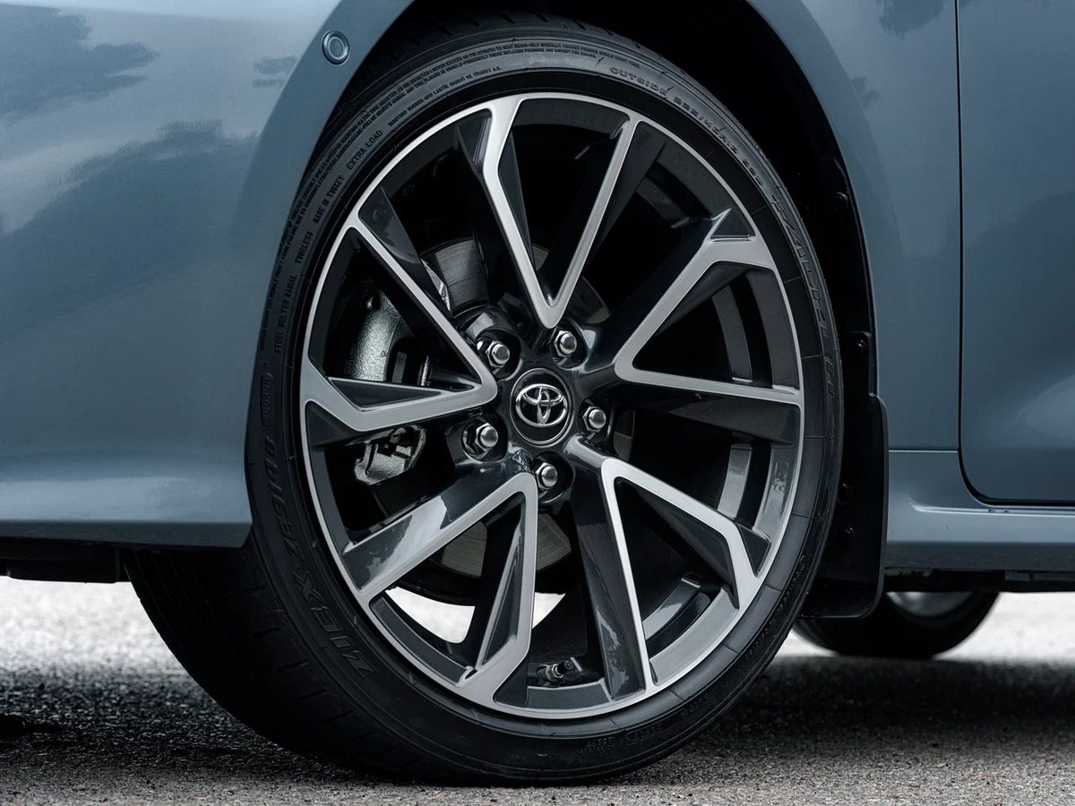 Toyota Corolla - photo 7