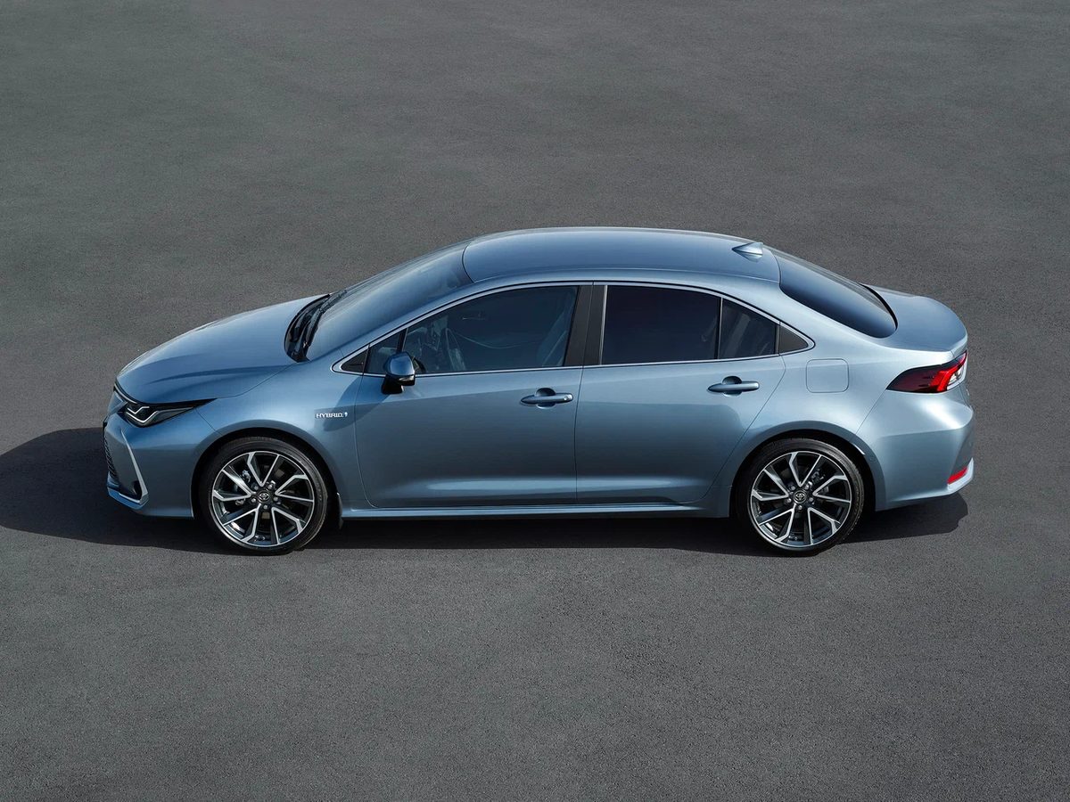Toyota Corolla - photo 10
