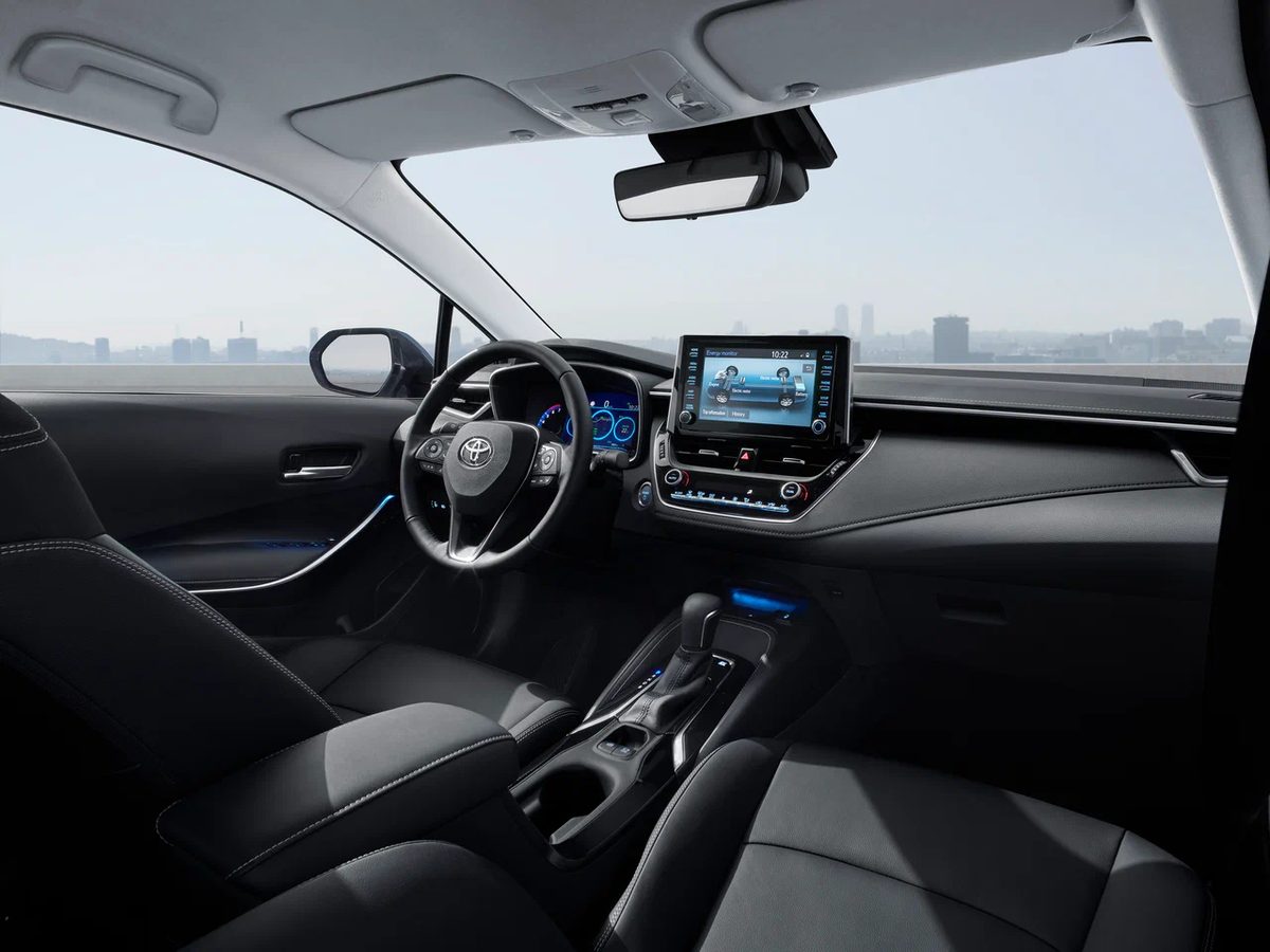Toyota Corolla - photo 14