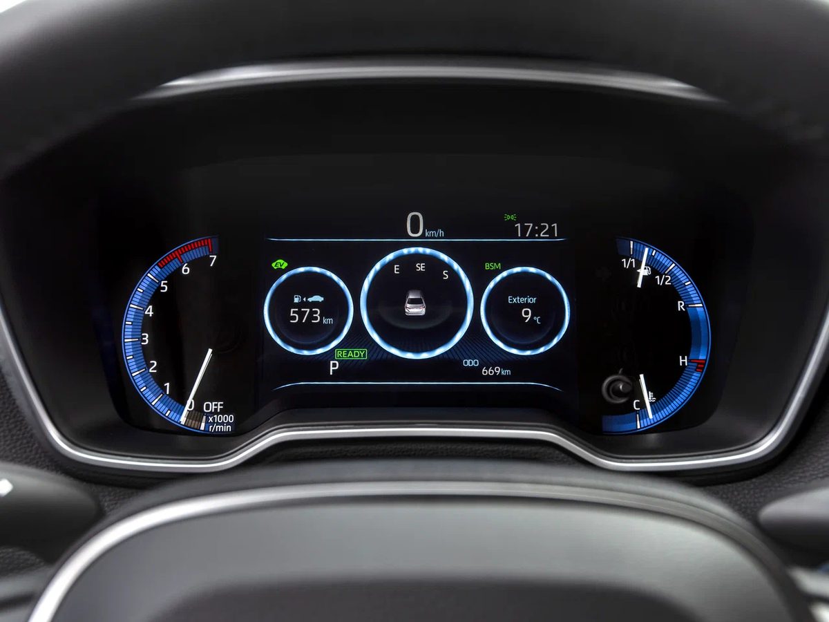 Toyota Corolla - photo 16