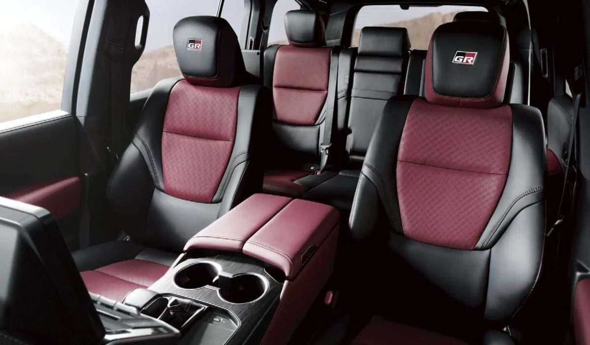 Toyota Land Cruiser 300 - photo 9