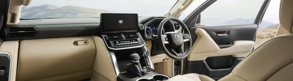 Toyota Land Cruiser 300 - photo 11
