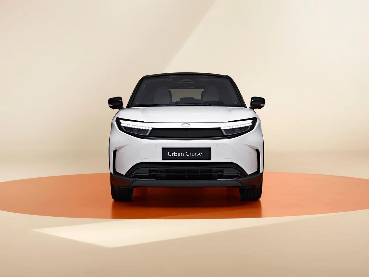 Toyota Urban Cruiser - photo 4