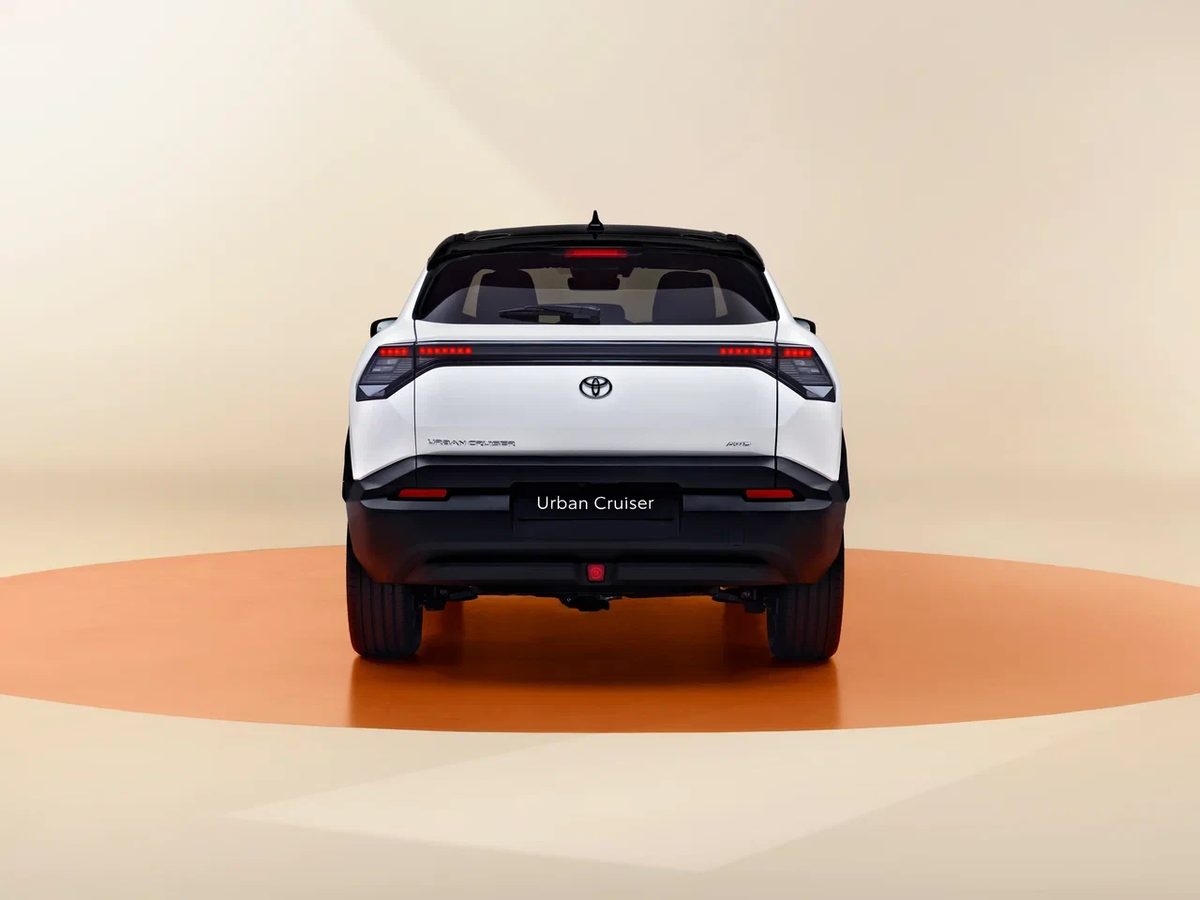 Toyota Urban Cruiser - photo 5