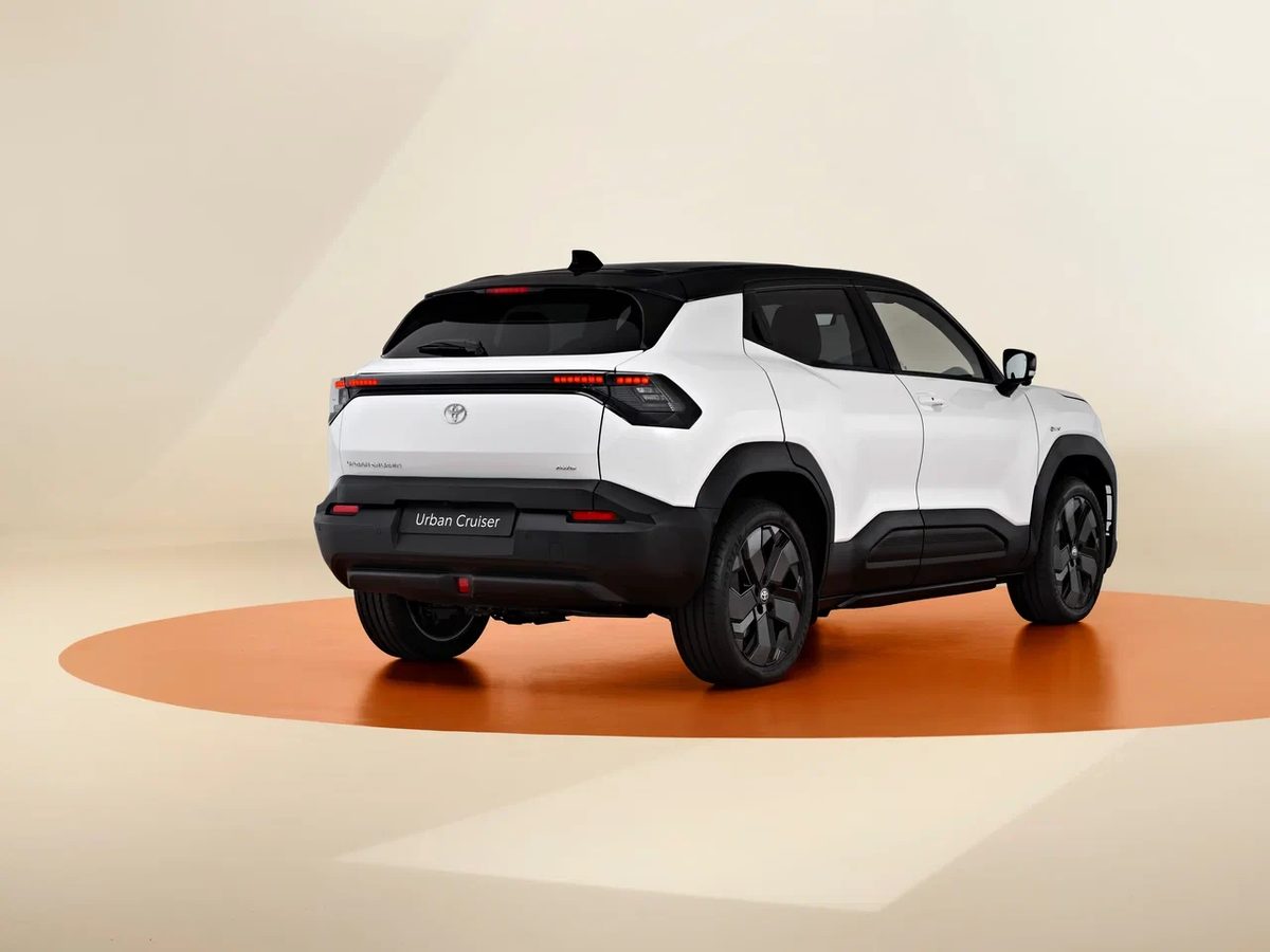 Toyota Urban Cruiser - photo 3