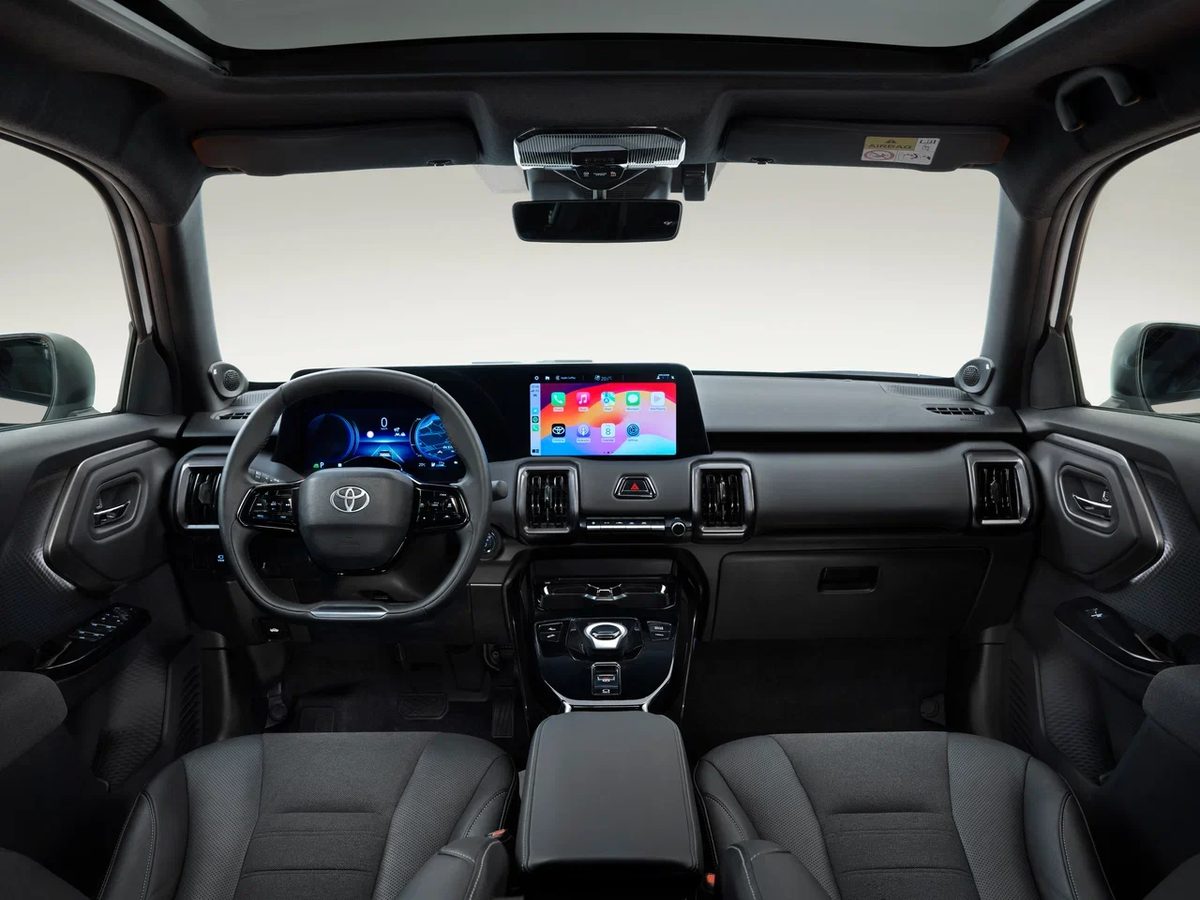 Toyota Urban Cruiser - photo 7