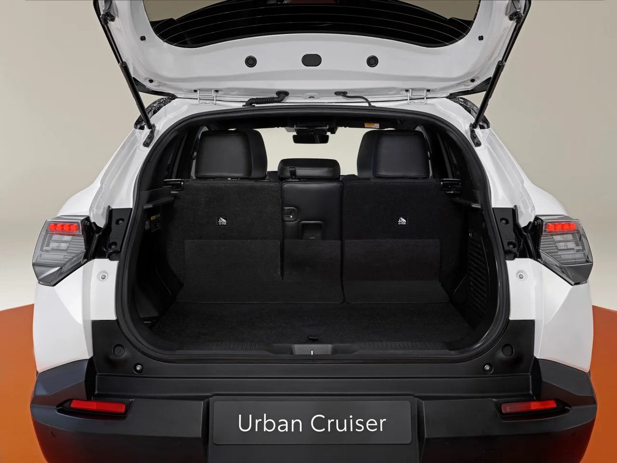 Toyota Urban Cruiser - photo 12