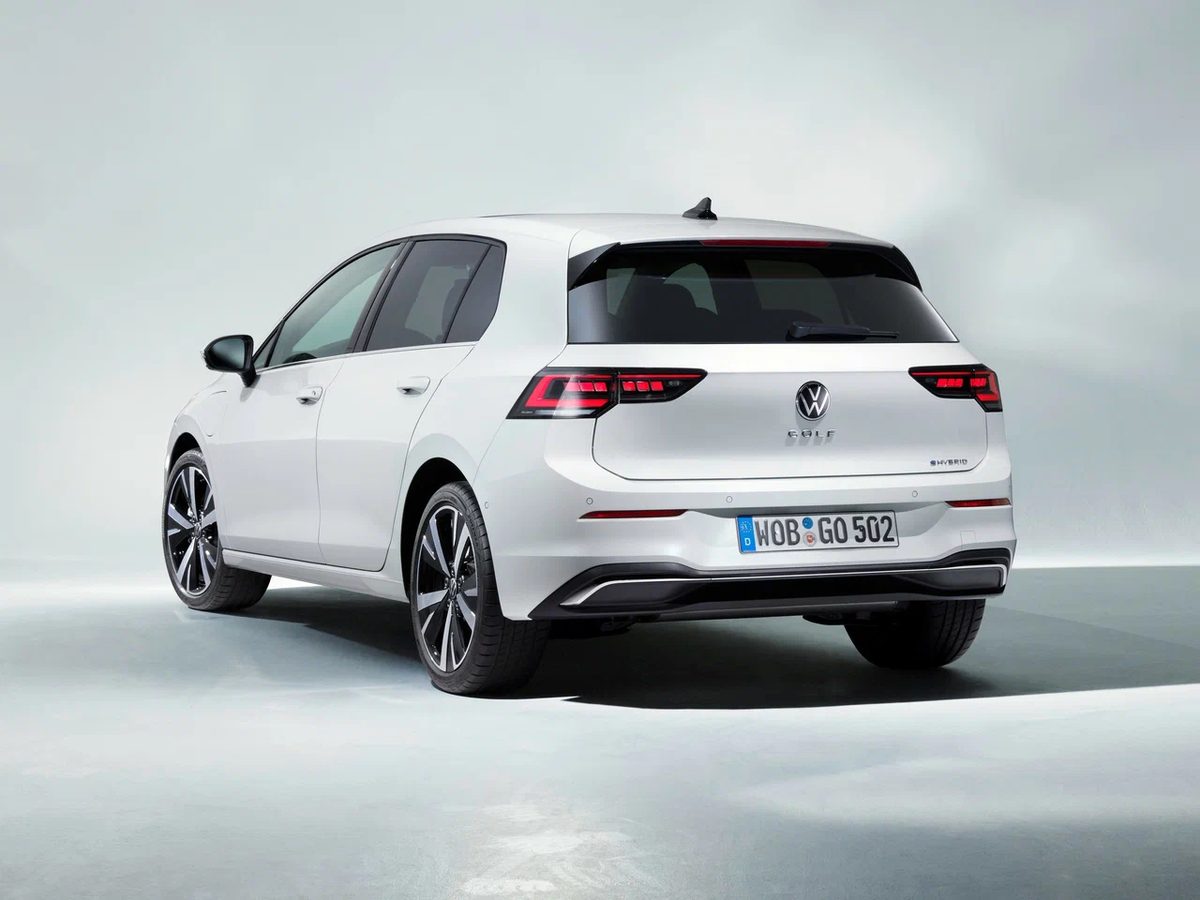 Volkswagen Golf - photo 4