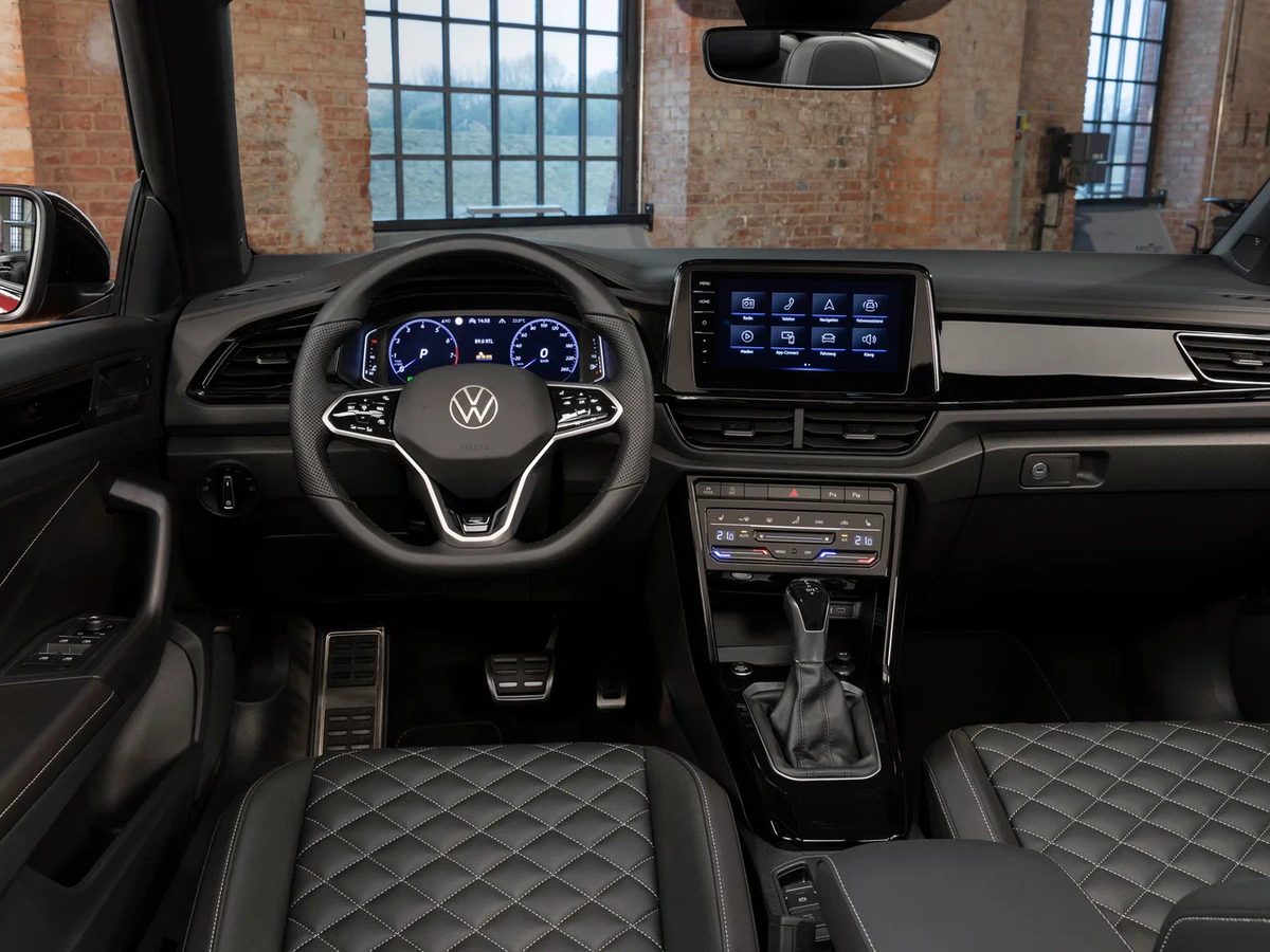 Volkswagen T-Roc Cabriolet - photo 12