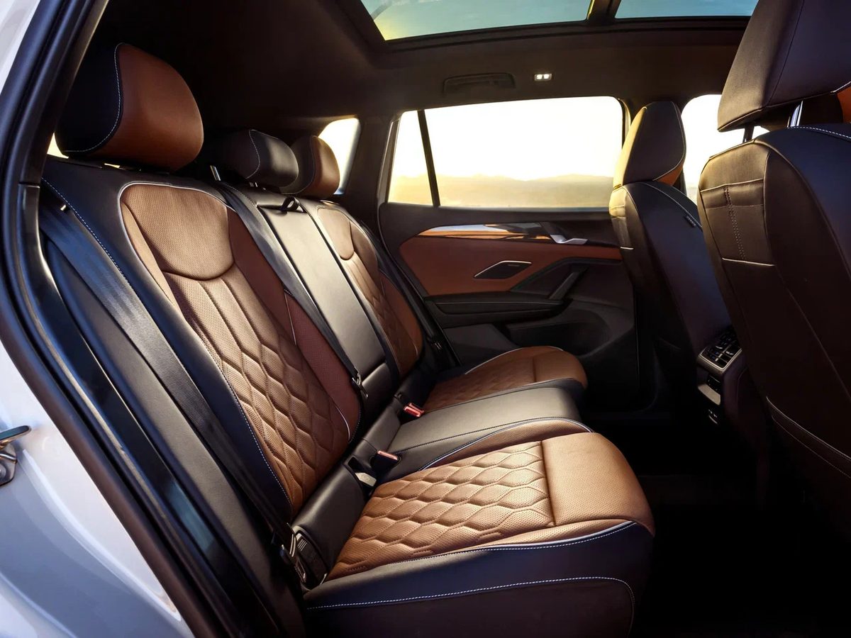 Volkswagen Tiguan - photo 7