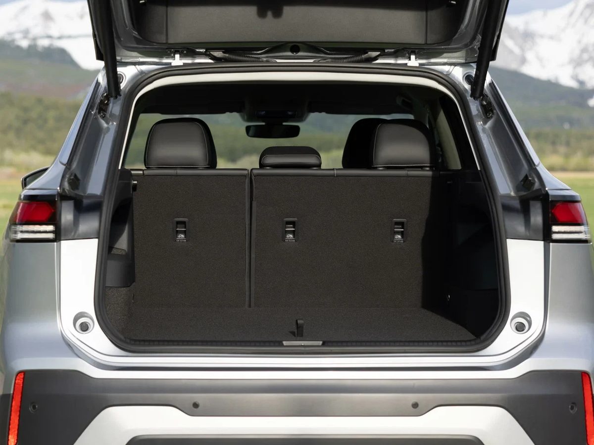 Volkswagen Tiguan - photo 8
