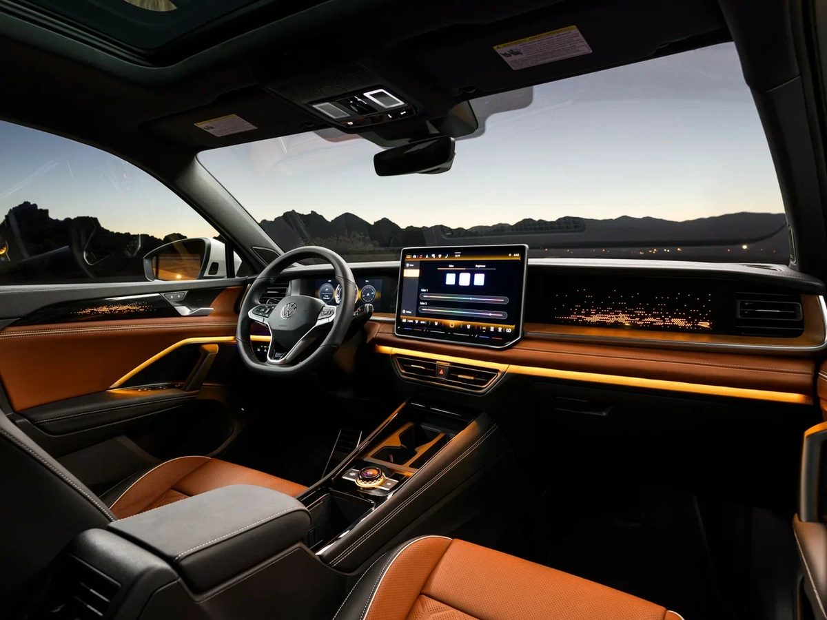Volkswagen Tiguan - photo 10
