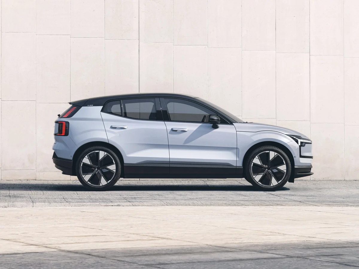 Volvo EX30 - photo 3