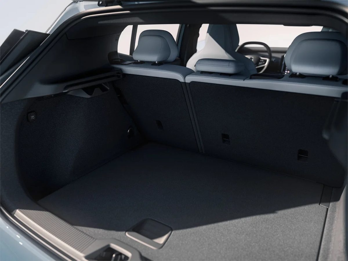 Volvo EX30 - photo 10