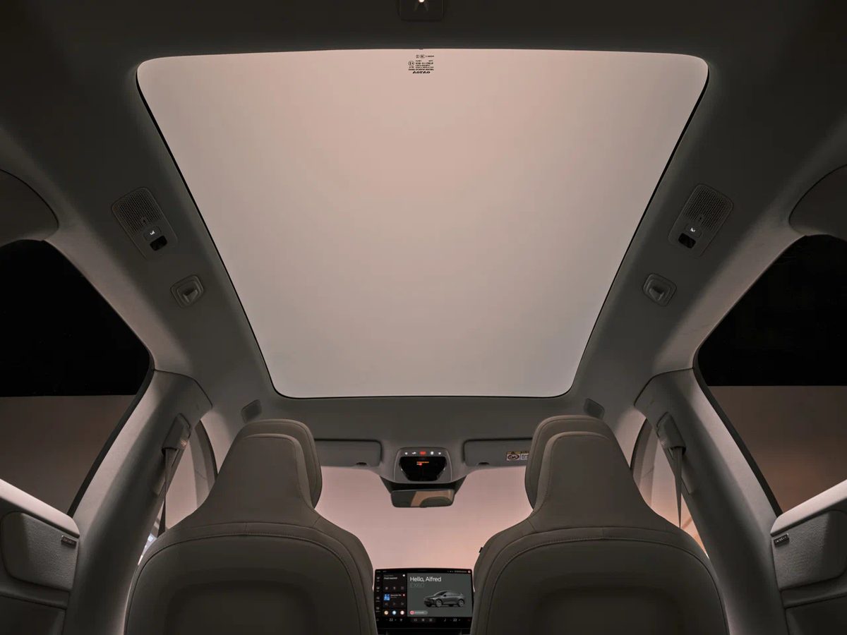 Volvo EX60 - photo 14