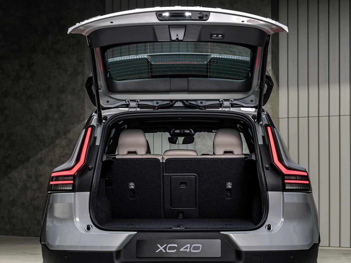 Volvo XC40 - photo 16