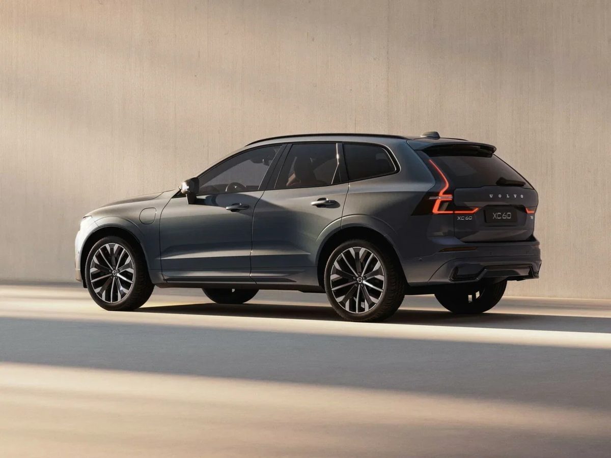 Volvo XC60 - photo 4