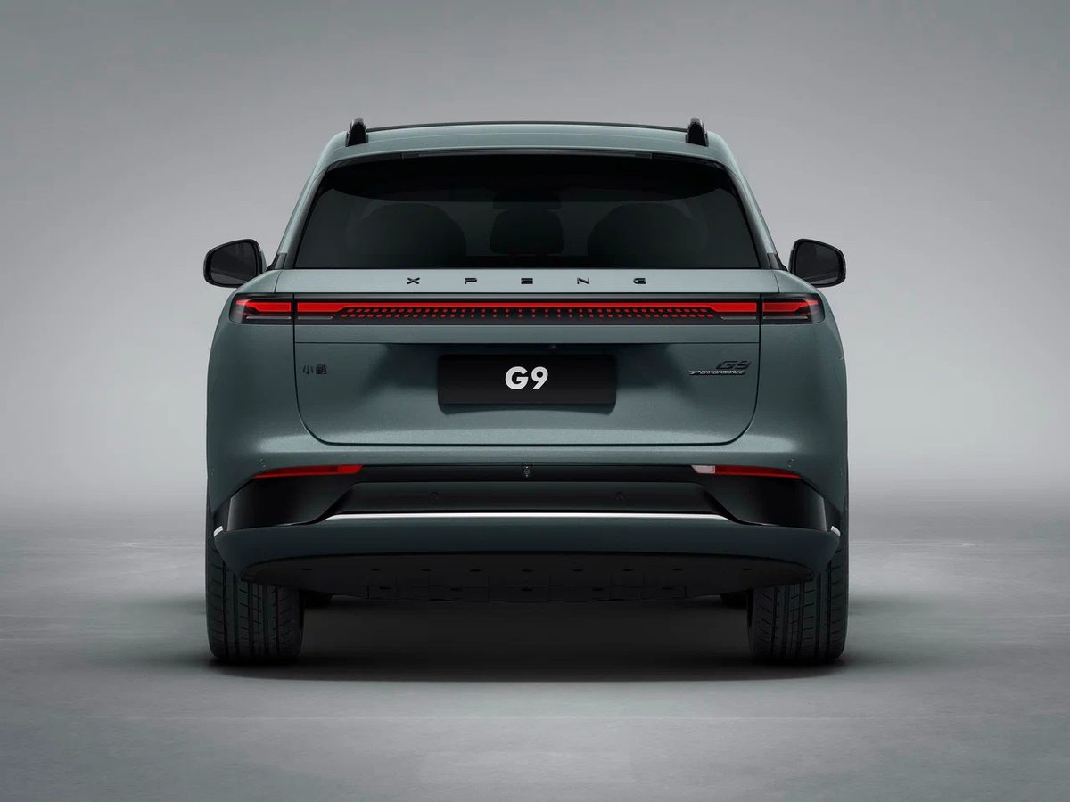 Xpeng G9 - photo 2