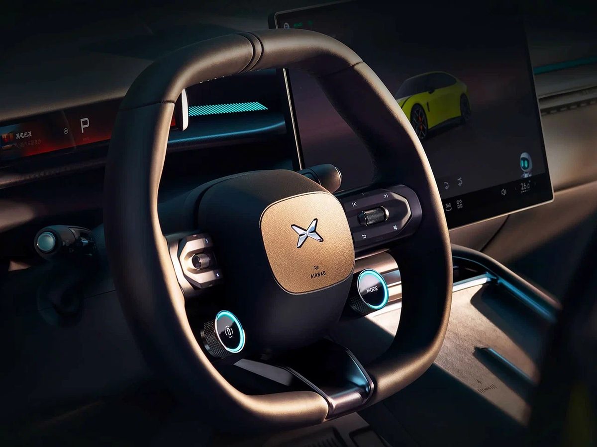 Xpeng P7 - photo 11