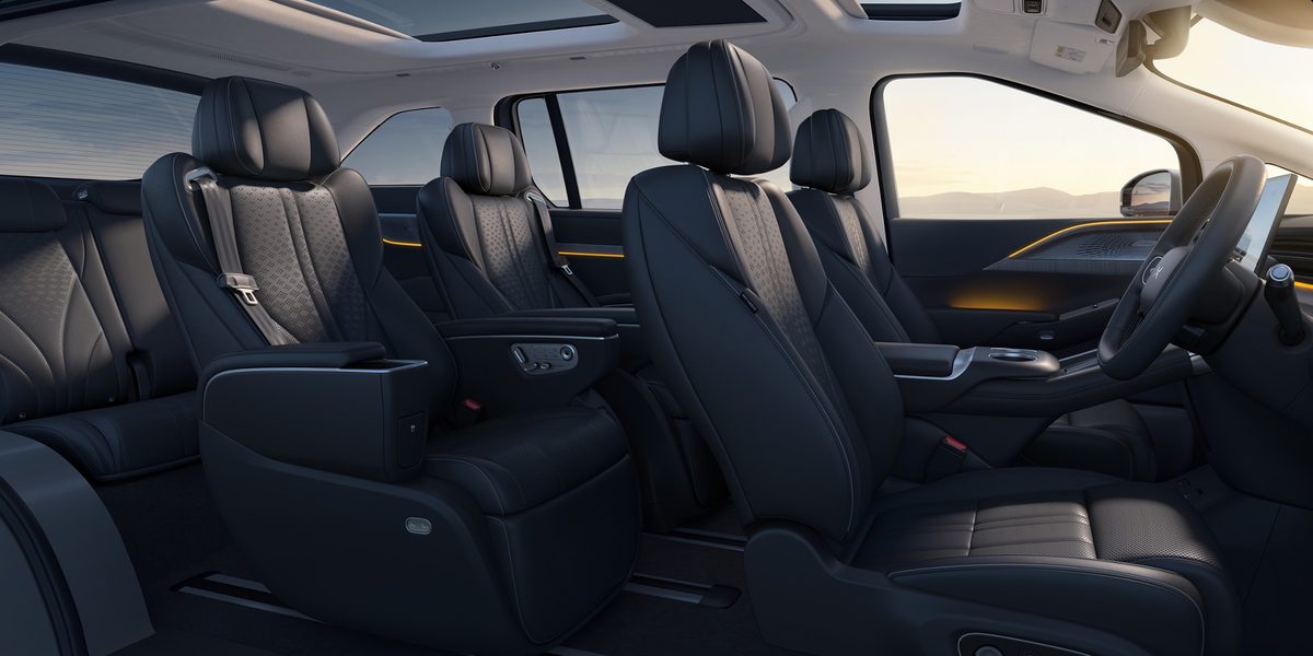 Xpeng launches the X9 electric MPV in seven European markets at once - photo 8