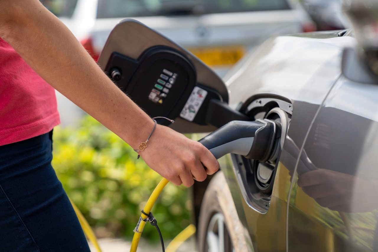 Hybrid, MHEV, PHEV, EREV, EV: what each powertrain actually does