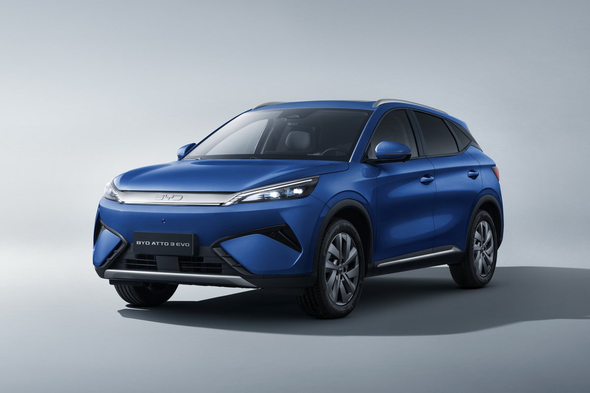 Norway hit a record 98.7% EV share in a smaller new-car market