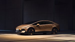 Ioniq V