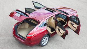 Honda may revive the Accord Crosstour to rival the Subaru Outback