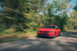 Honda pauses manual Civic Si and Integra builds