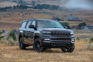 Jeep recalls 201,976 SUVs over tyre pressure warning