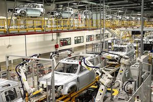 JLR to cut 4,000 jobs after profit slump