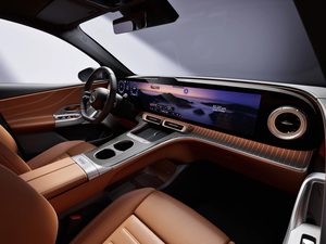 Mercedes brings back physical buttons