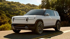 Uber to run up to 50,000 driverless Rivian R2s