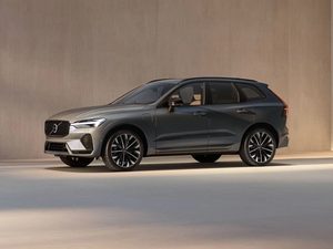 Volvo XC60 plug-in hybrid gets a 200 km battery