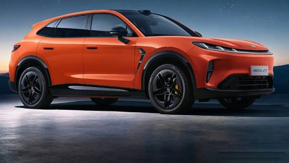 Arcfox Alpha T7 launches as an EV or range extender