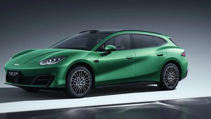 FangChengBao Formula S priced from 189,900 yuan ($28,200)