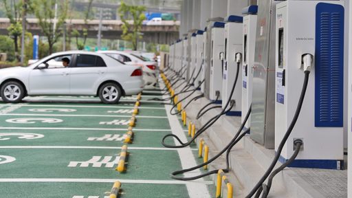 China investigates EV makers for quietly cutting battery range through OTA updates