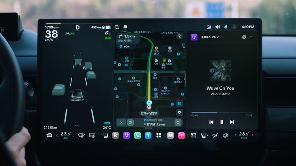 Hyundai Pleos Connect: единая мультимедийная платформа с физическими кнопками и голосовым ассистентом на LLM